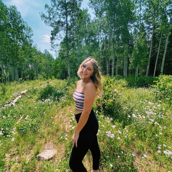 Meet your Posher, Carly - Picture 1 of 1